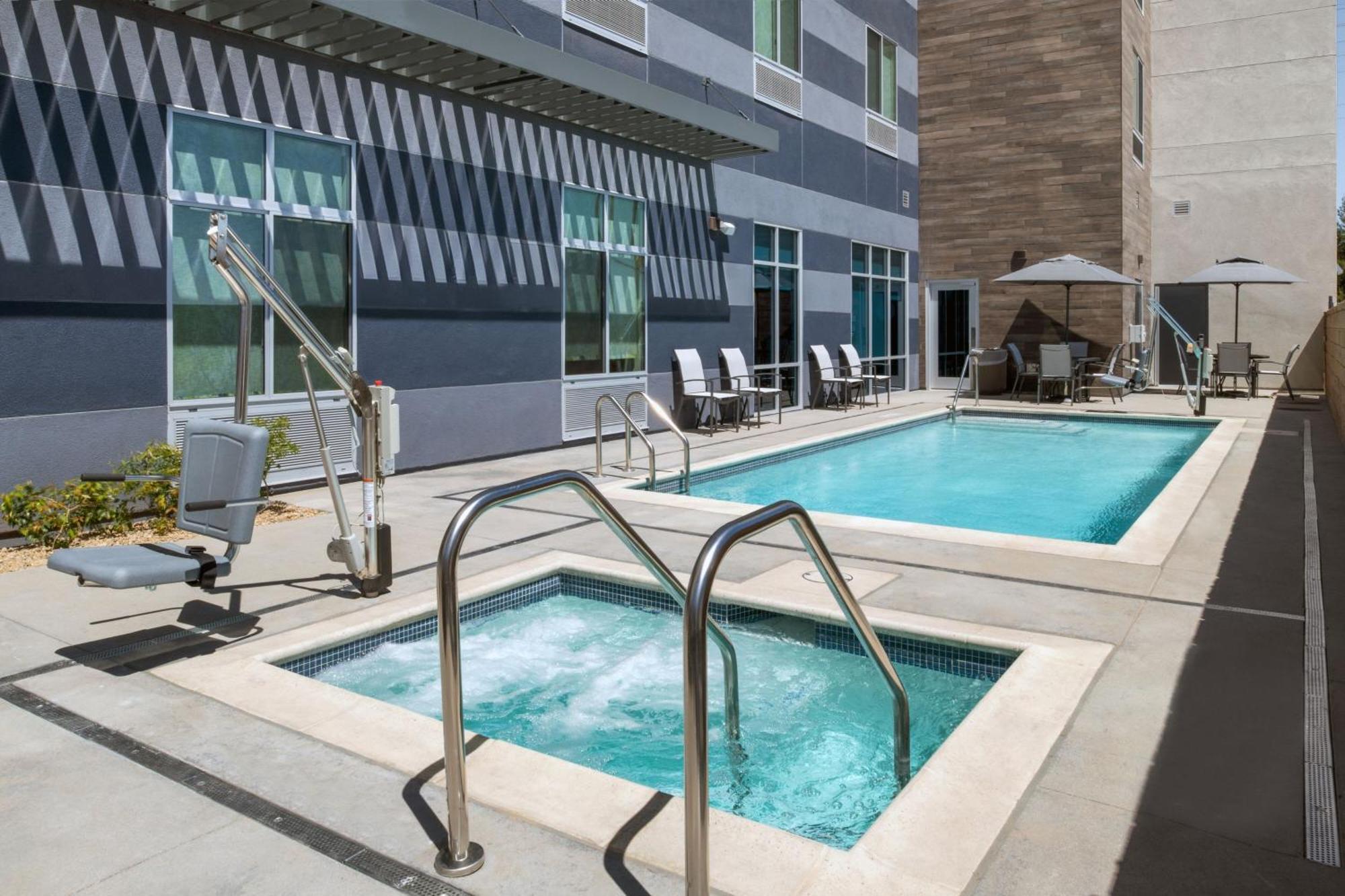 Fairfield By Marriott Inn & Suites Викторвилл Экстерьер фото